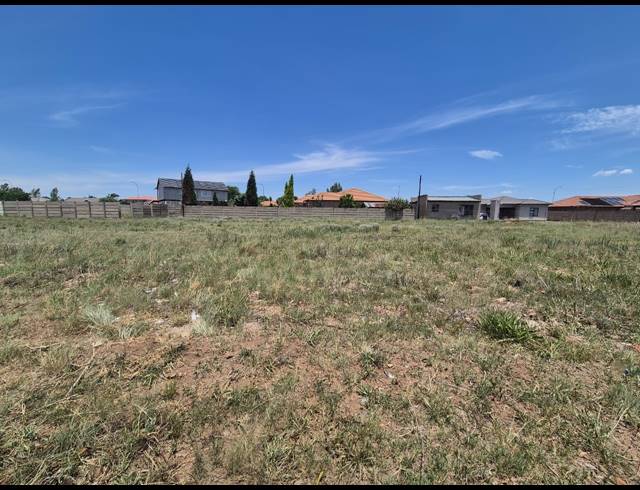 1,069M² VACANT LAND FOR SALE IN RIVERSDALE